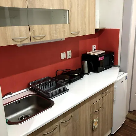 Pleasant With Terrace, 1 Min. From Metro Apartamento Praga